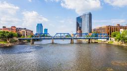 Hotel dekat Signature Equipo Vision, LLC Convention - Michigan