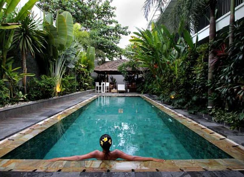 Kolam Foto