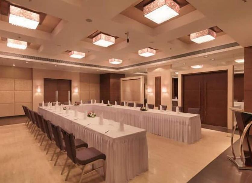 Ruang konferensi Foto