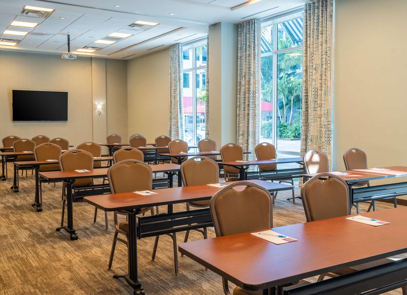 Ruang konferensi Foto