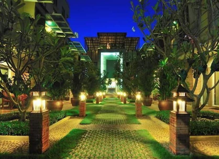 Pemandangan luar Foto