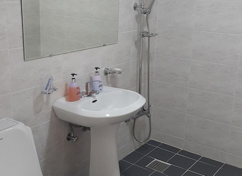 Kamar Mandi Foto