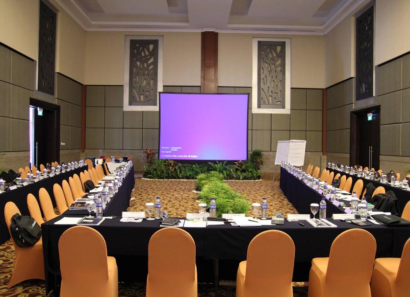 Ruang konferensi Foto