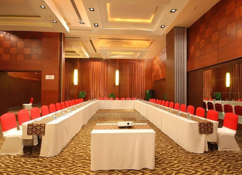 Ruang konferensi Foto
