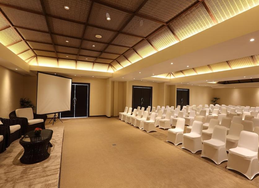Ruang konferensi Foto