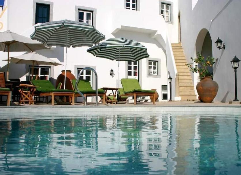 Kolam Foto