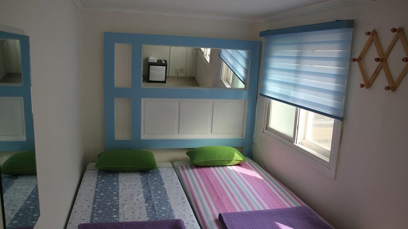J Story Guest House