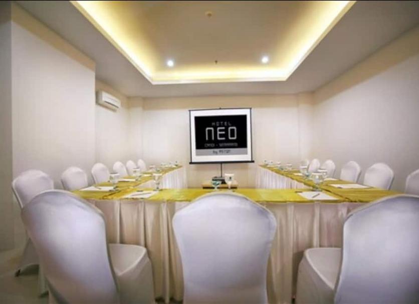 Ruang konferensi Foto