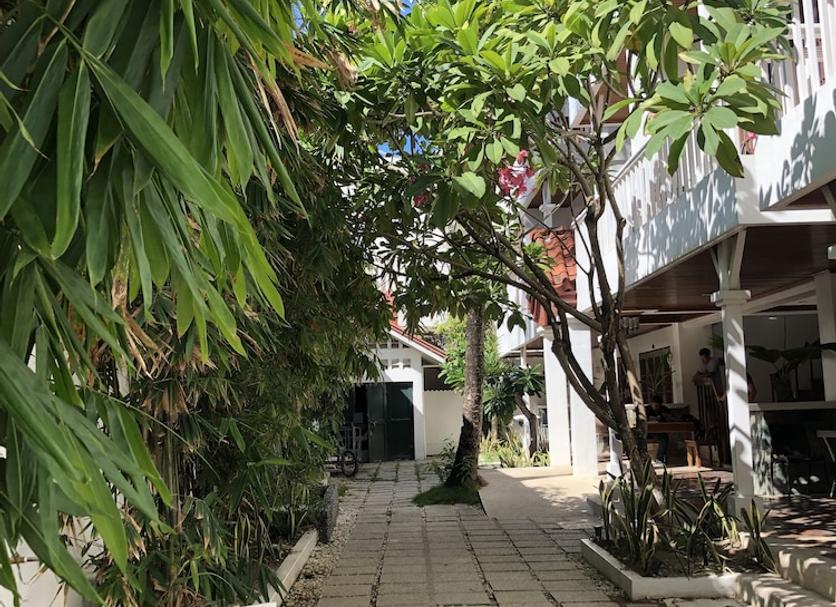 Pemandangan luar Foto
