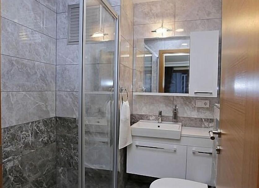 Kamar Mandi Foto