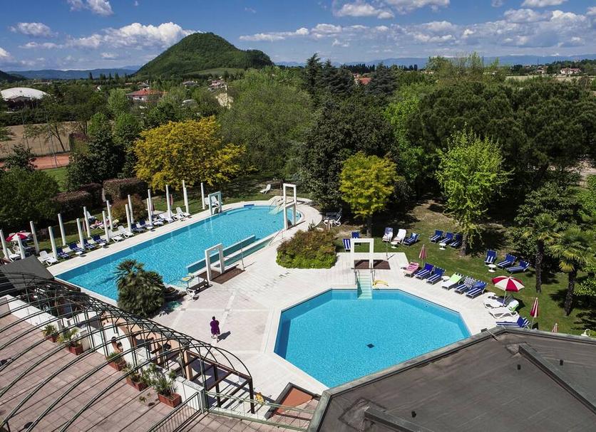 Kolam Foto