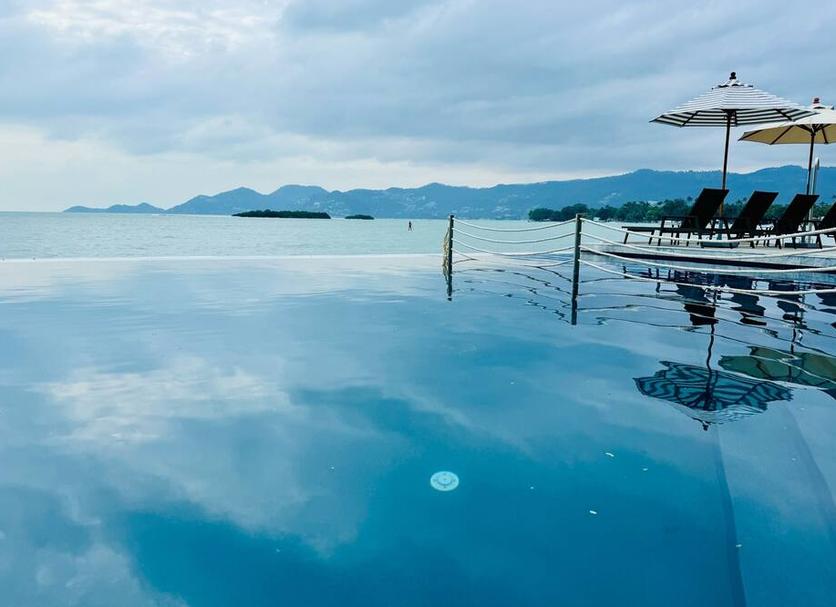 Pemandangan luar Foto