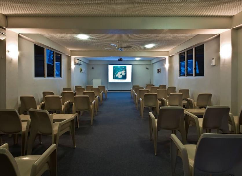 Ruang konferensi Foto