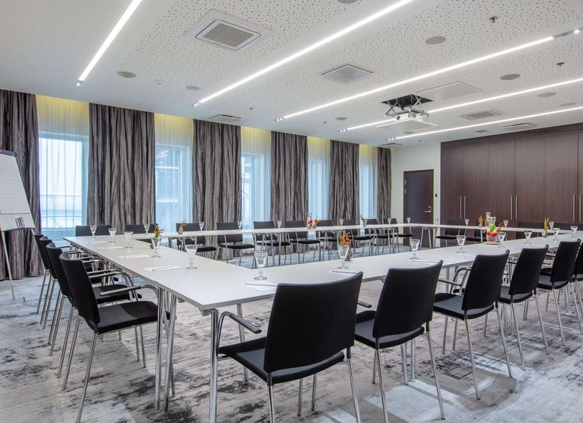 Ruang konferensi Foto
