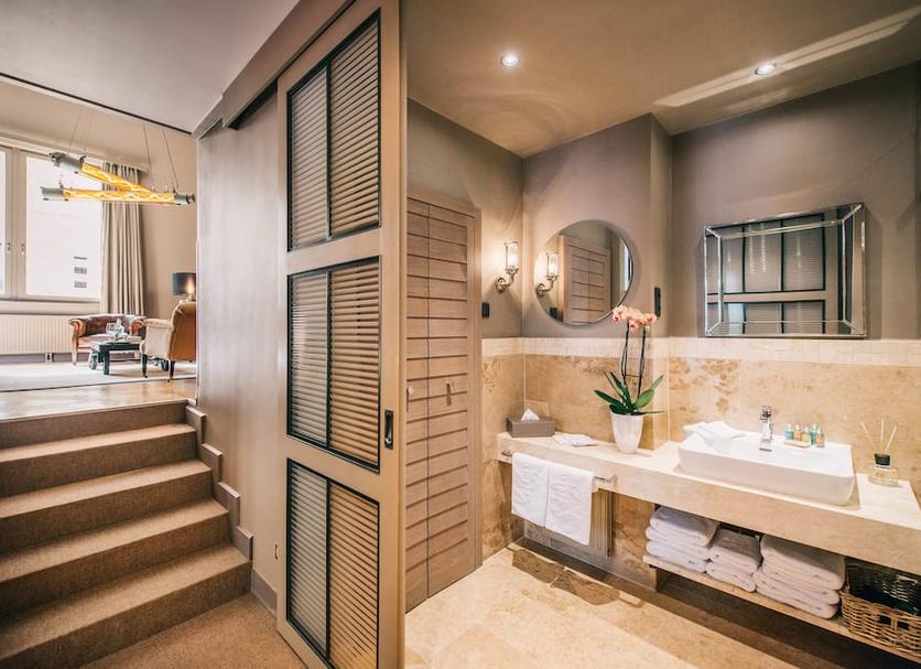 Kamar Mandi Foto