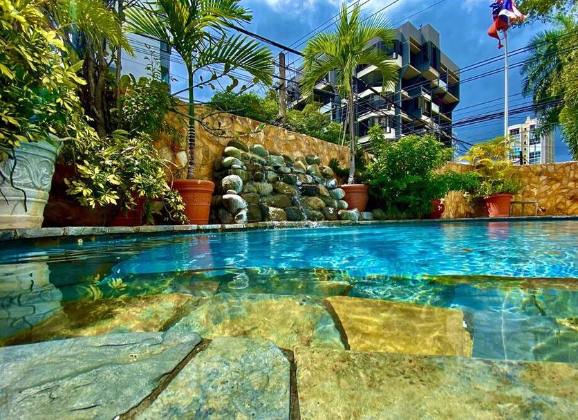 Kolam Foto