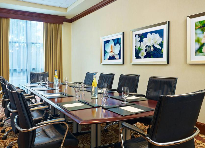 Ruang konferensi Foto