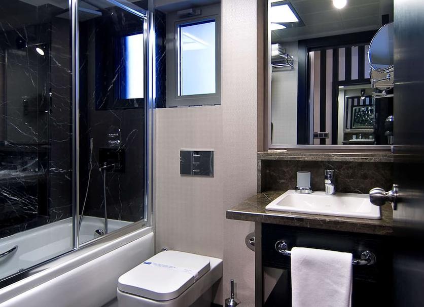 Kamar Mandi Foto