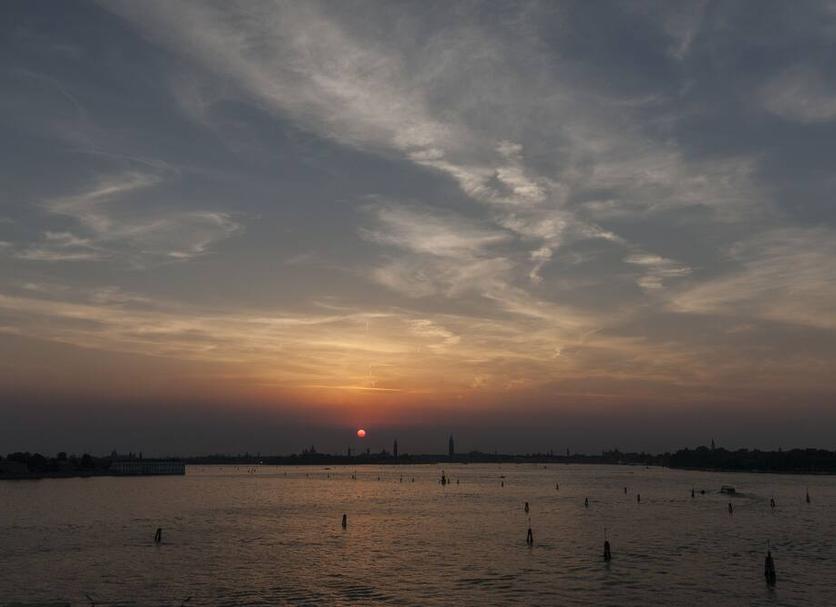 Pemandangan luar Foto
