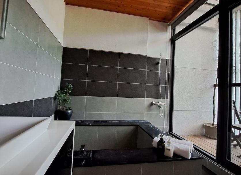 Kamar Mandi Foto