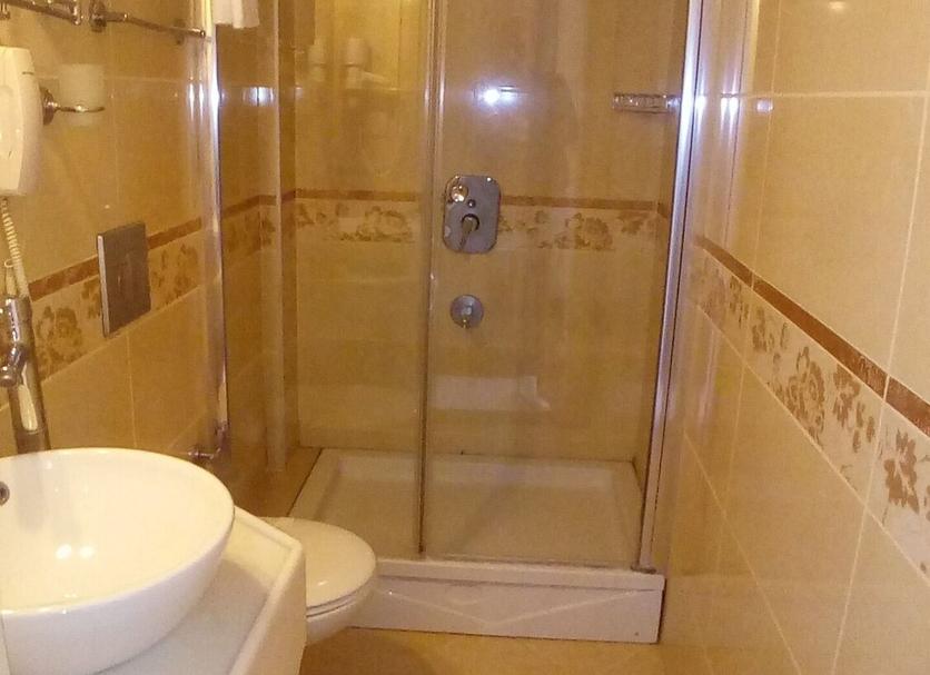 Kamar Mandi Foto