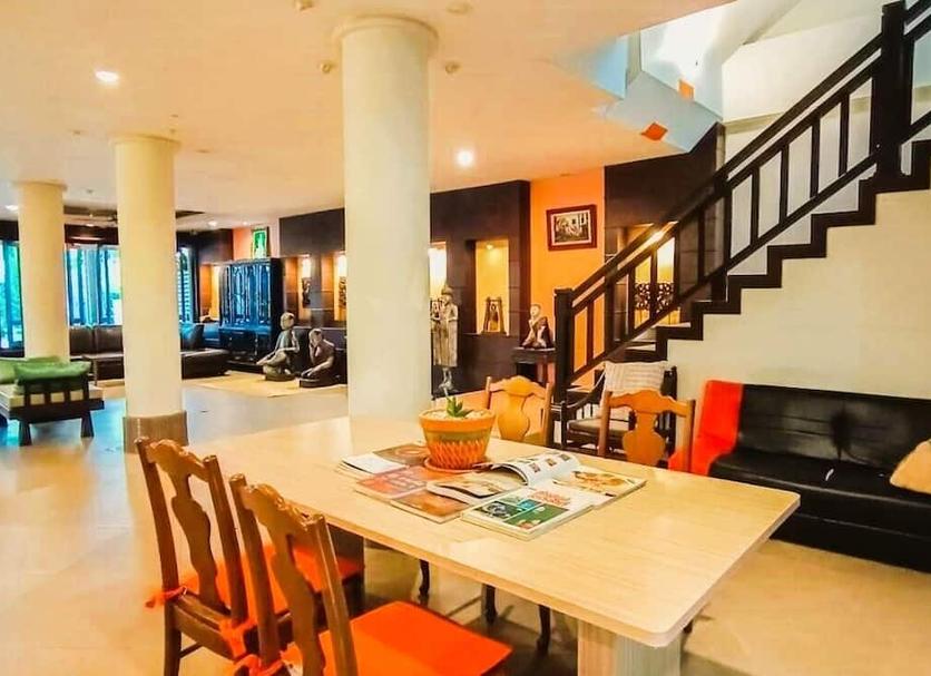 Ruang makan Foto