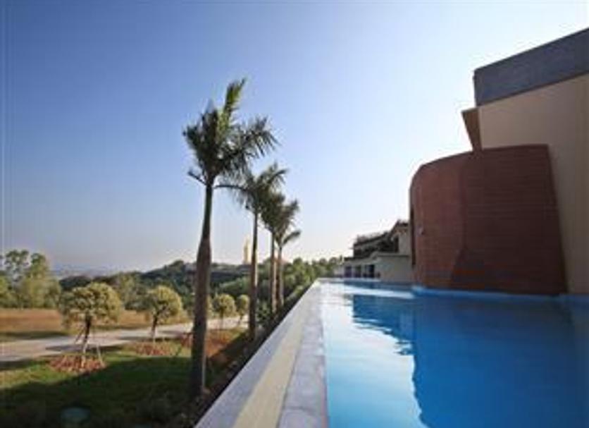 Kolam Foto