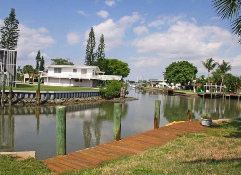 Pemandangan luar Foto