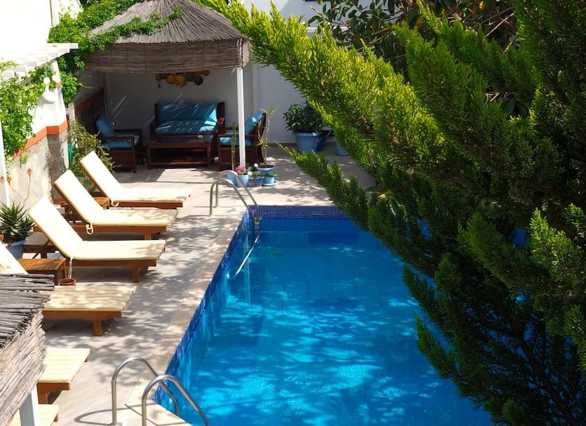 Kolam Foto