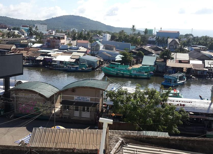 Pemandangan luar Foto