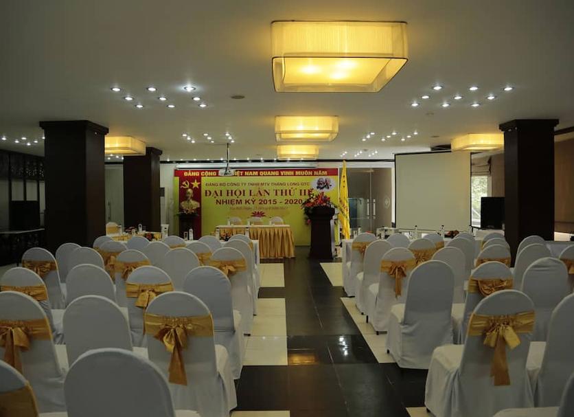 Ruang konferensi Foto