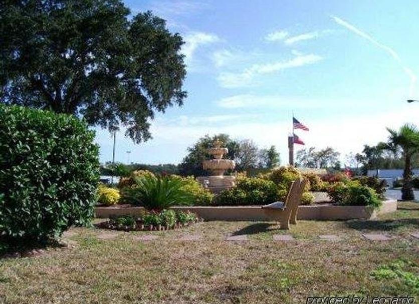 Pemandangan luar Foto