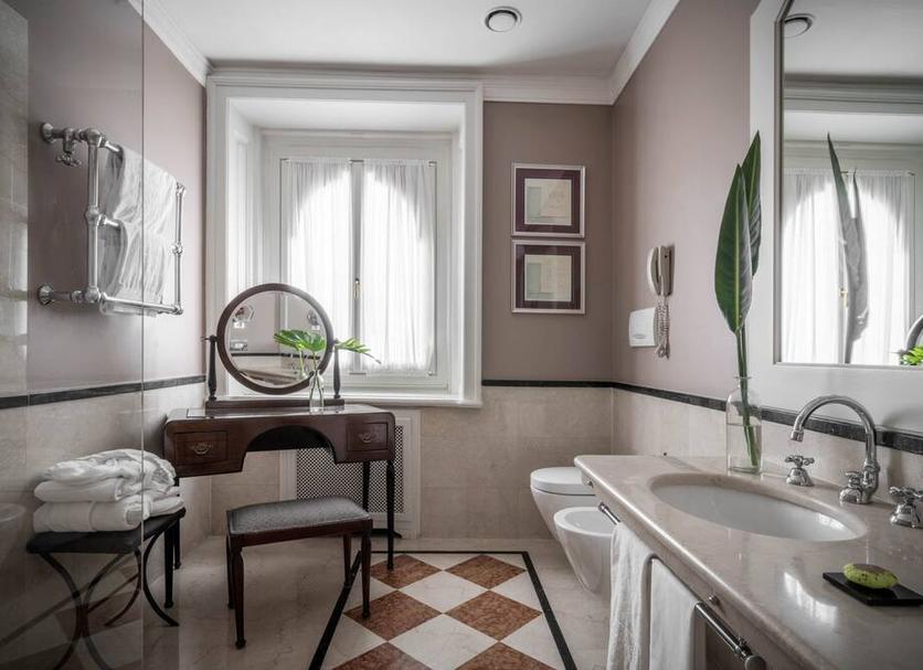 Kamar Mandi Foto