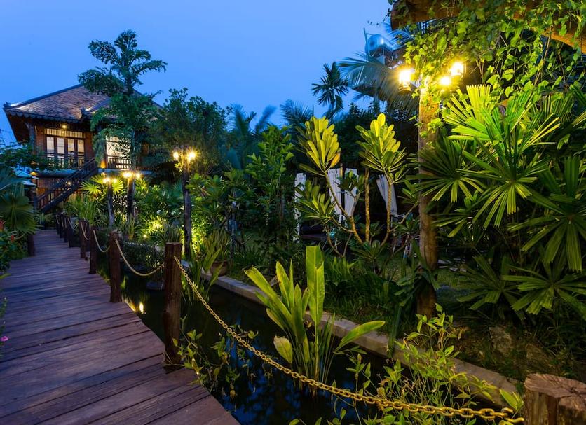 Pemandangan luar Foto