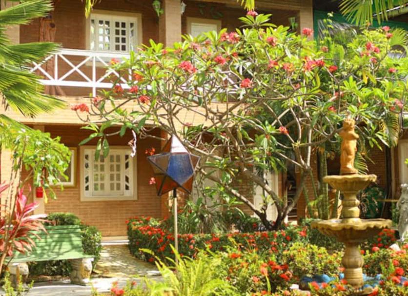 Pemandangan luar Foto