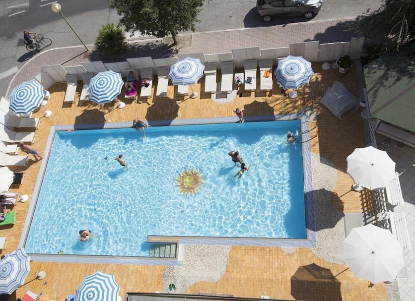 Kolam Foto