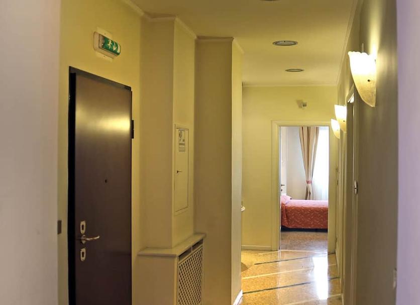 Lorong Foto