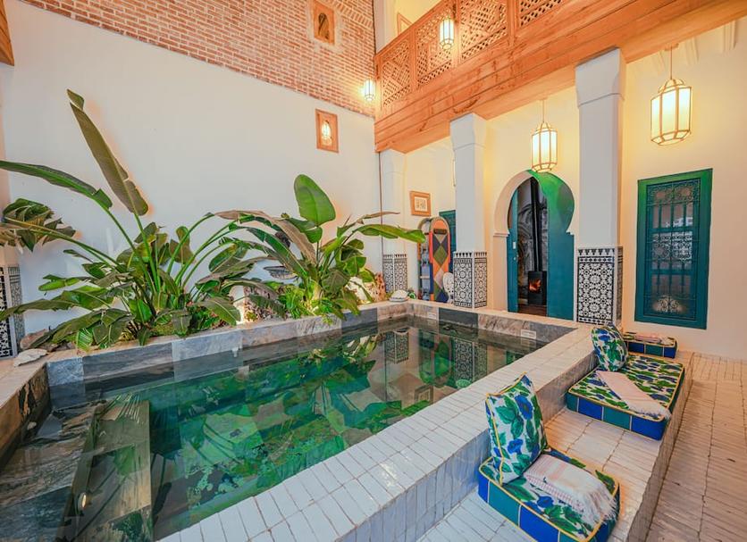 Kolam Foto