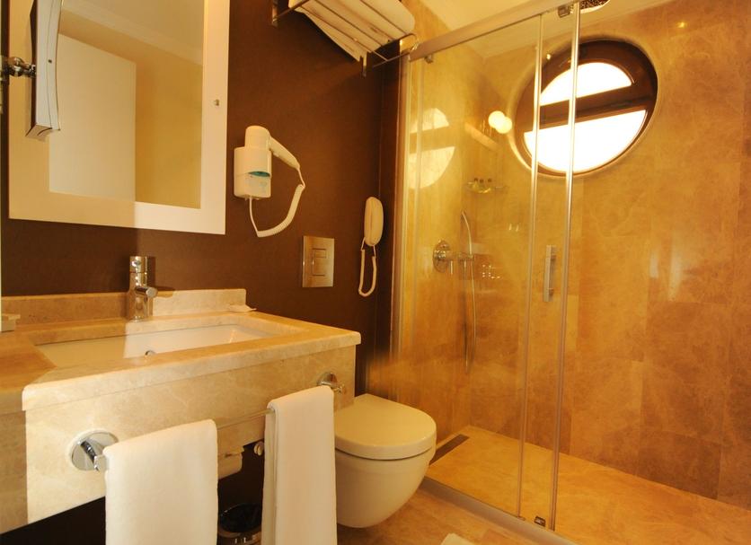 Kamar Mandi Foto
