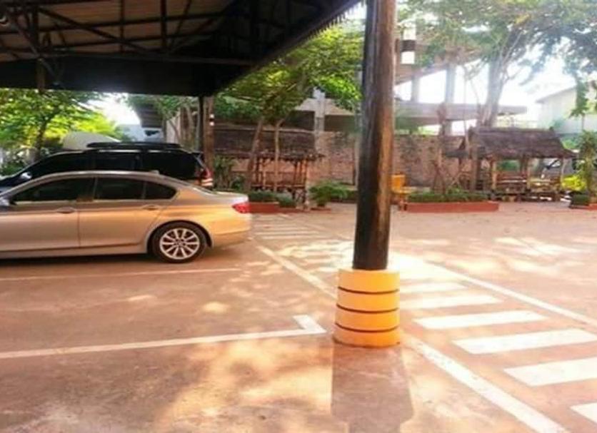 Pemandangan luar Foto