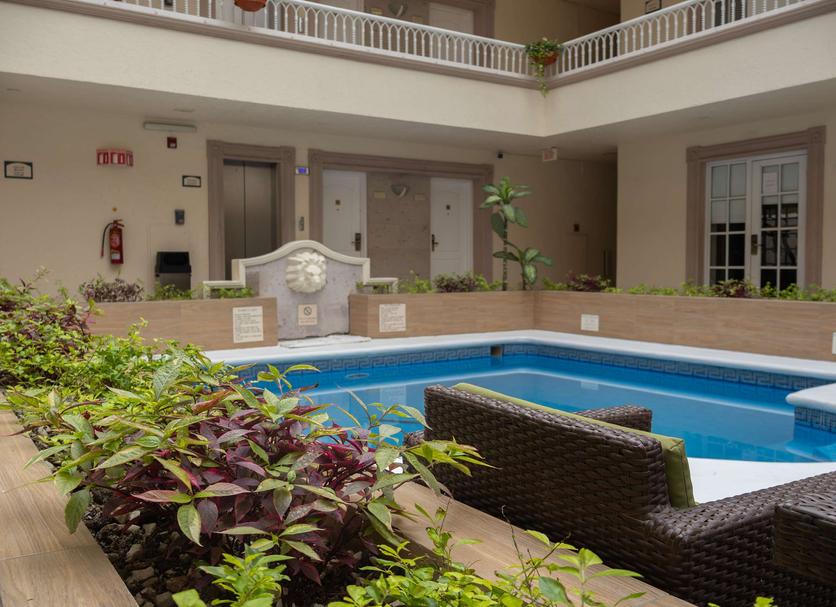 Kolam Foto