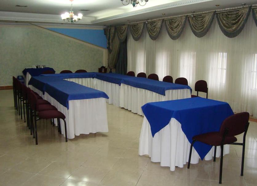 Ruang konferensi Foto