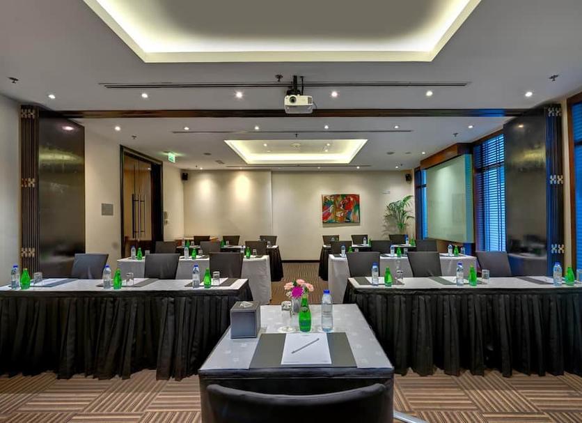 Ruang konferensi Foto