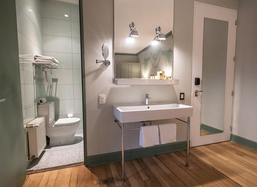 Kamar Mandi Foto