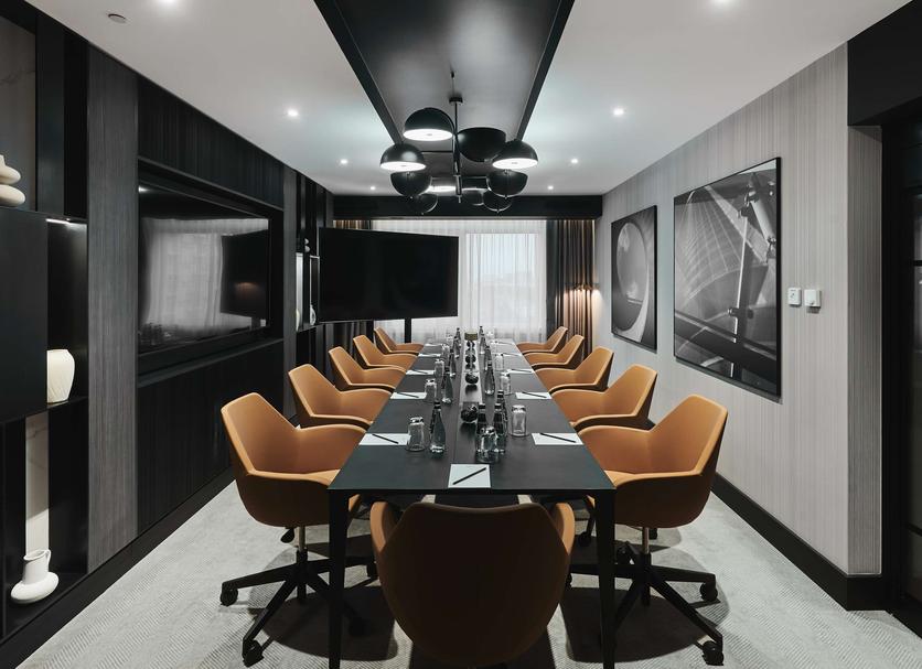 Ruang konferensi Foto