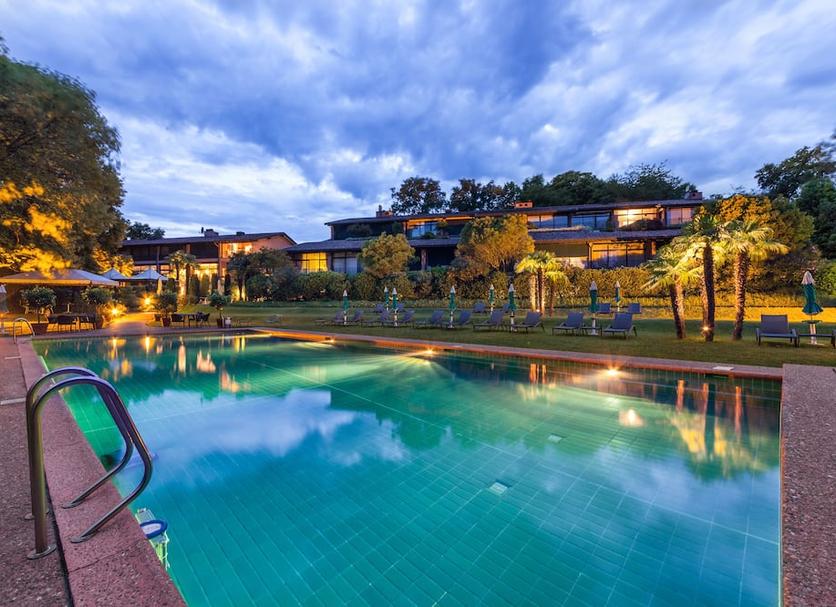 Kolam Foto