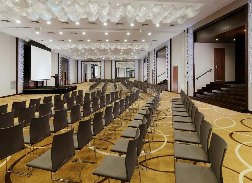 Ruang konferensi Foto
