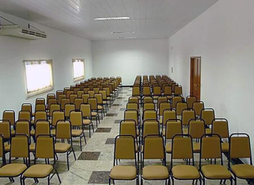 Ruang konferensi Foto