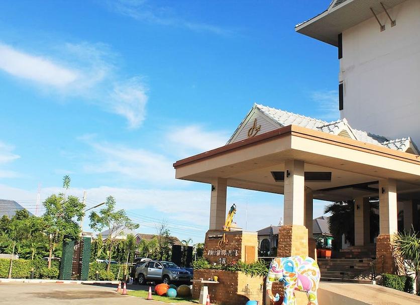 Pemandangan luar Foto
