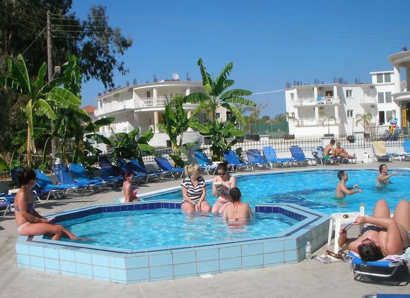 Kolam Foto